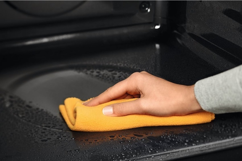 Hogy tisztítsuk a sütőt